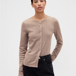 GAP pointelle button down top Brand New